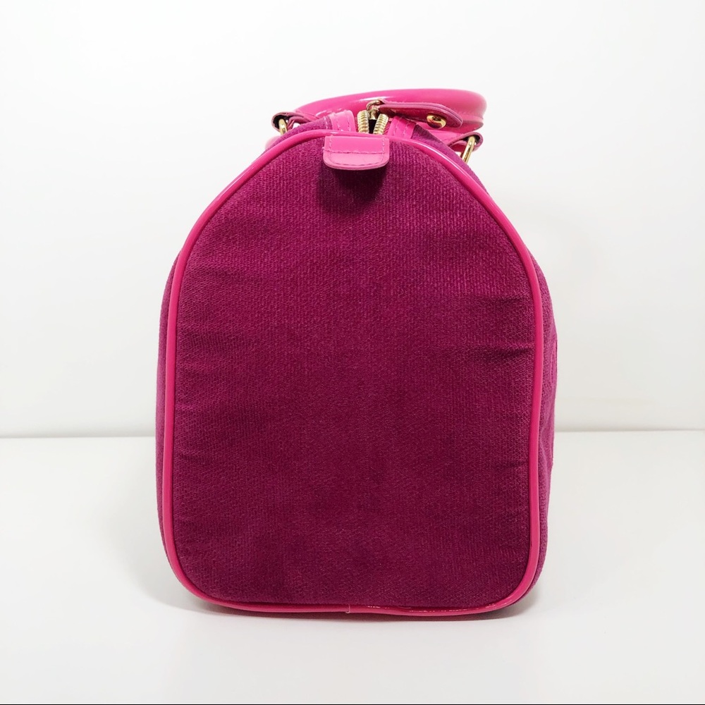 Victoria Secret Pink Zipper Heart Bag Makeup - Picture 2 of 8